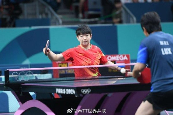 奥林匹克运动会  台球孙颖莎4-0倪夏莲 顺利晋级下一轮  女单16强