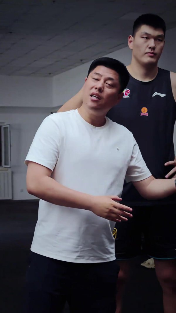 上赛季闯进四强！山西男篮晒视频：假期结束 集结第一天