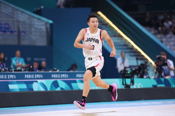 富永启生：我们亚洲杯的目标就是夺魁   日本篮球赛  正越来越强