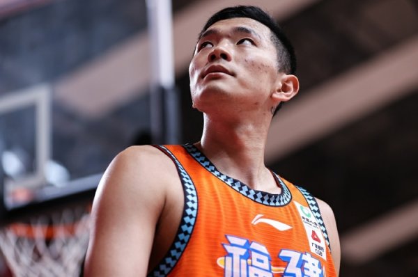 陈林坚：山东的气氛非常积极向上 大家都其乐融融 工作上非常玩命