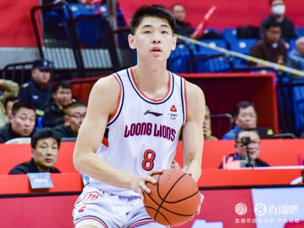 媒体人：崔永熙焦泊乔都有伤在身 但应该能赶得上下赛季的CBA赛事