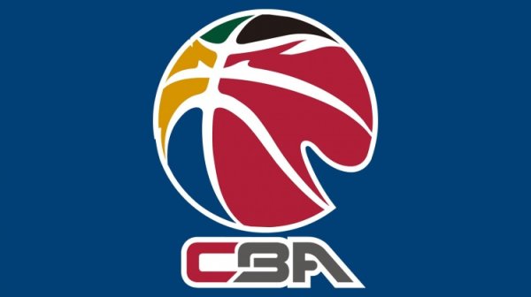 媒体人：CBA单节10分钟 外援4节7人次拉满球权 年轻人难得到机会
