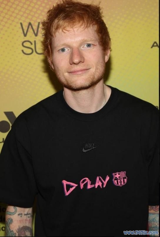 世体：艾德-希兰的名字将出现在巴萨运动活动    服  ，届时球队将对阵皇马