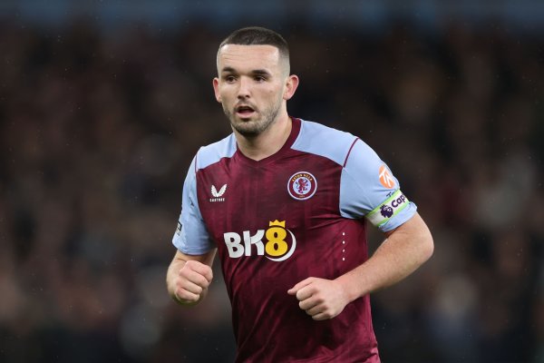 23-24赛季以来麦金在主要欧战打进4粒远射，没有哪名球员比他更多