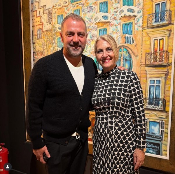 每体：弗里克在国际比赛日前往他最喜欢的巴塞罗那餐厅