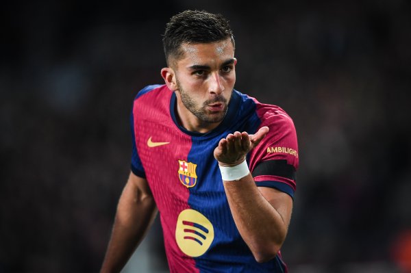 比利亚：费兰现在竞技状态  正佳，希望他能打破我在西班牙队的得分  记录