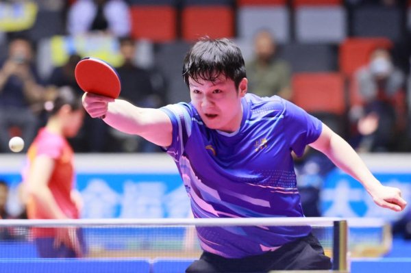樊振东4-0横扫孙正 晋级下一轮  十五运会男单四强
