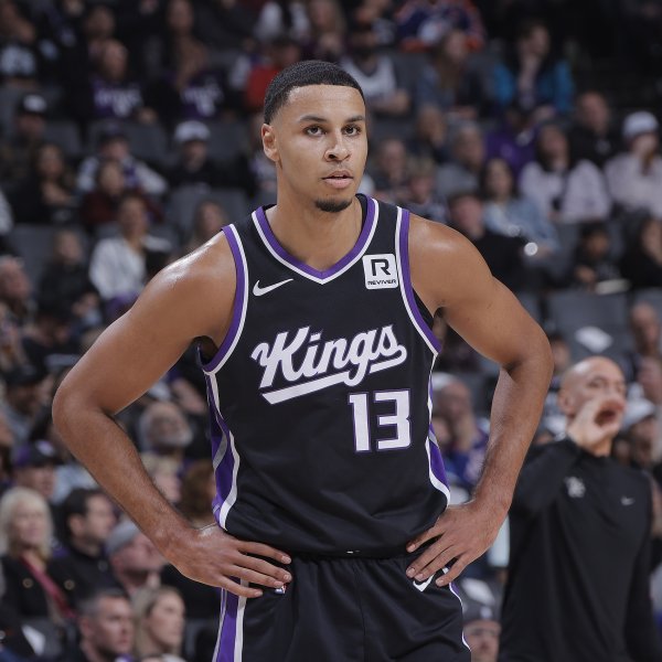 Shams：基根-穆雷5年1.4亿美元提前续约国王！