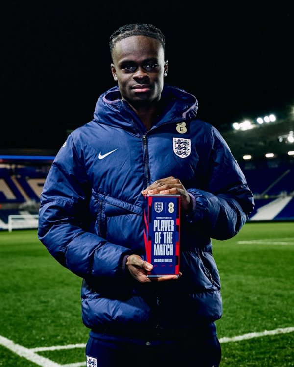 爆射破门！乔治当选本轮U21欧洲杯预选赛英格兰队内最佳球员